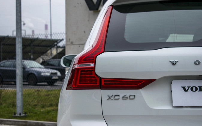 Volvo XC 60 cena 174900 przebieg: 42209, rok produkcji 2021 z Jedlina-Zdrój małe 466
